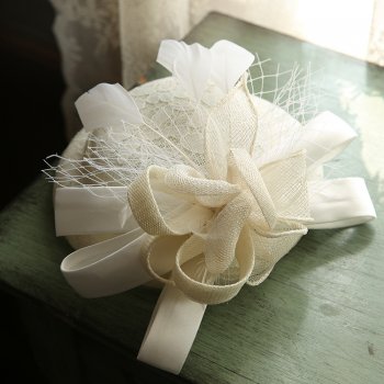 優雅なレディースヴィンテージ魅惑的な帽子羽飾りレースネット帽子結婚式用