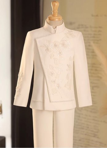 Boys Chinese Vintage Style Embroidery Tuxedo Suits Kids White Suits Wedding Ring Bearer Outfit