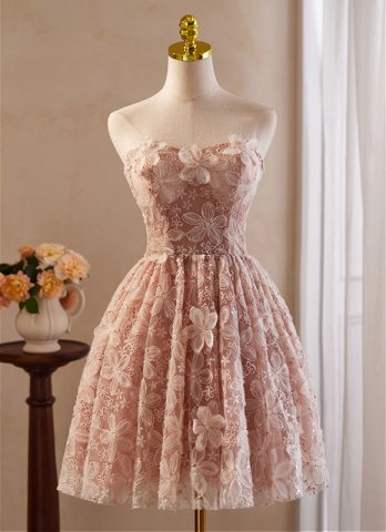 Sheath Off-the-Shoulder Appliques Lace Mini Cocktail Dress